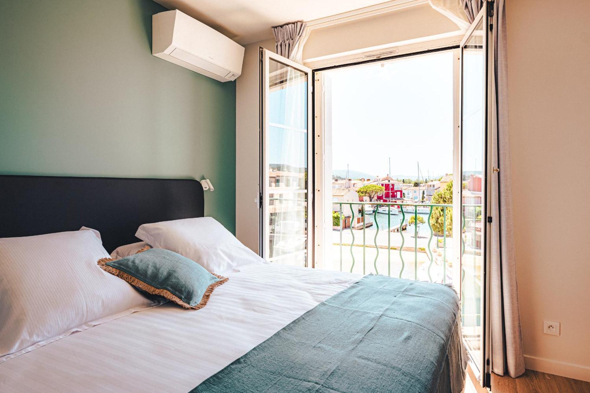 Le Suffren Hotel Grimaud Luaran gambar
