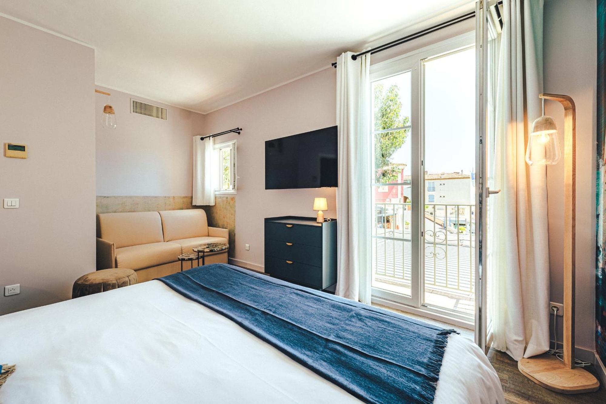 Le Suffren Hotel Grimaud Luaran gambar
