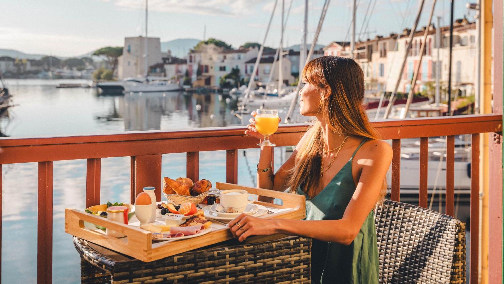 Le Suffren Hotel Grimaud Luaran gambar