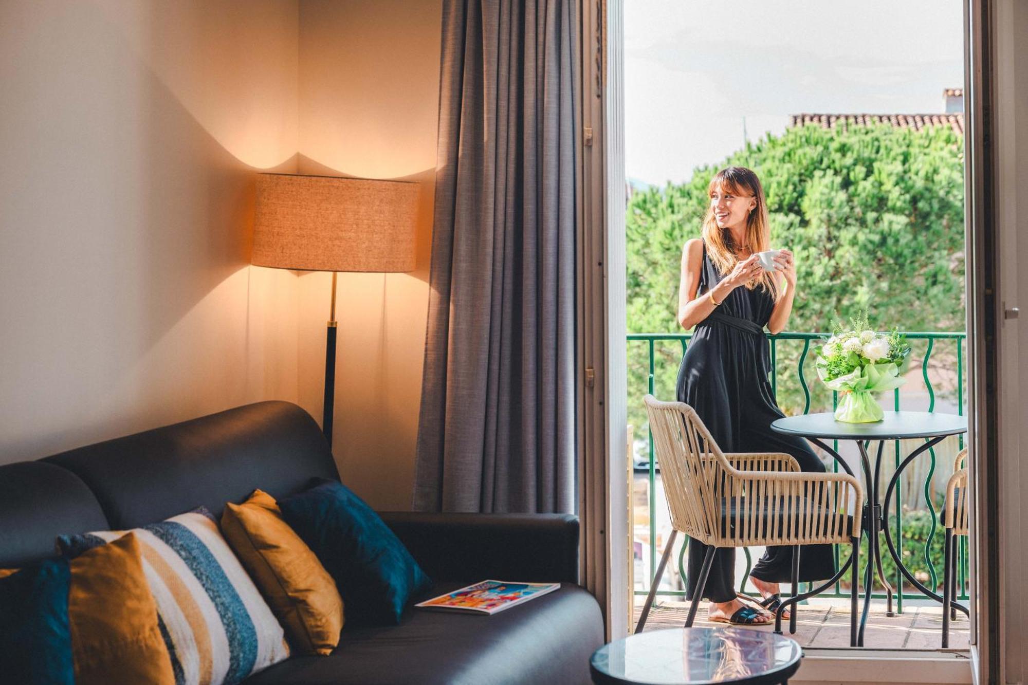 Le Suffren Hotel Grimaud Luaran gambar